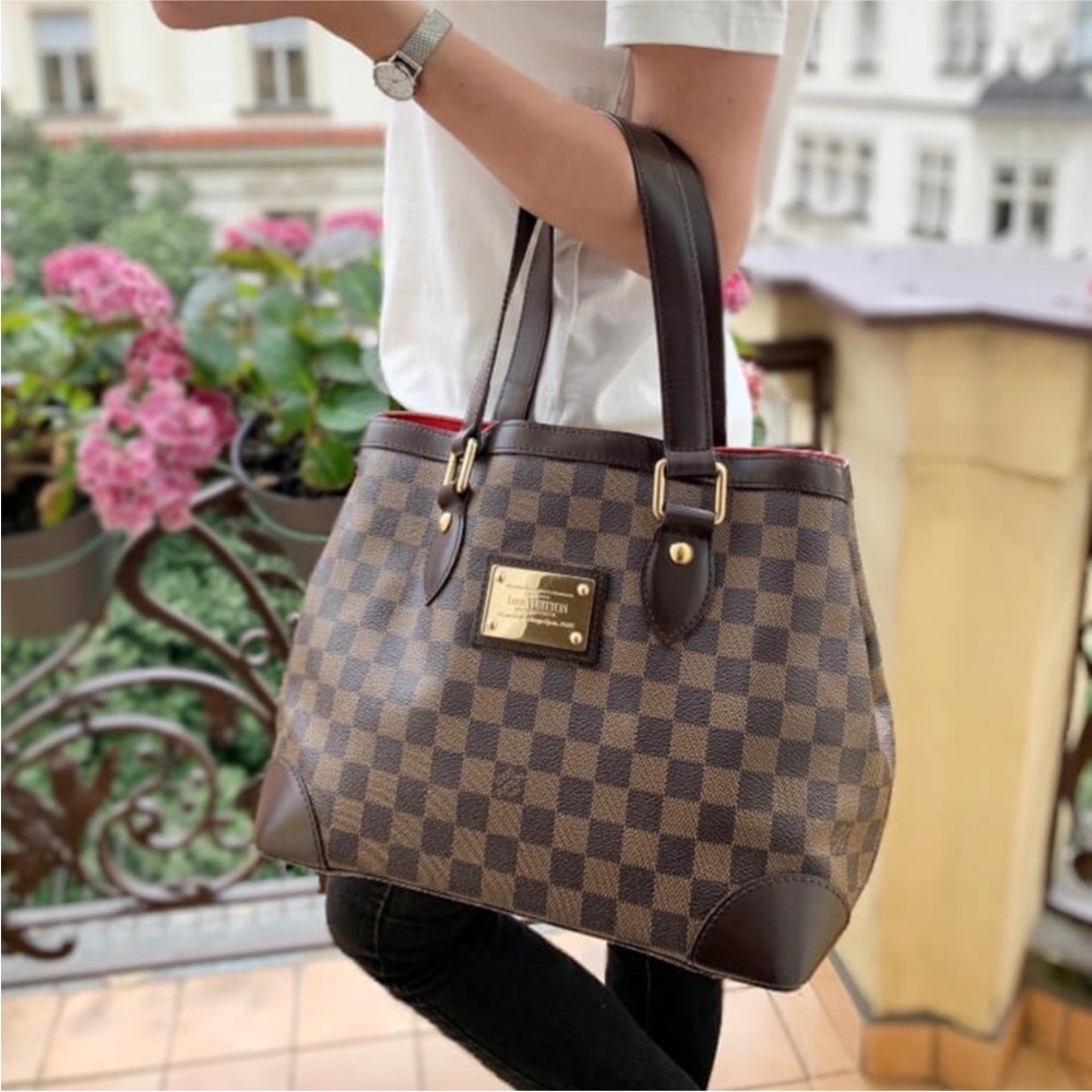 Louis Vuitton Hampstead Damier Ebene MM Bag